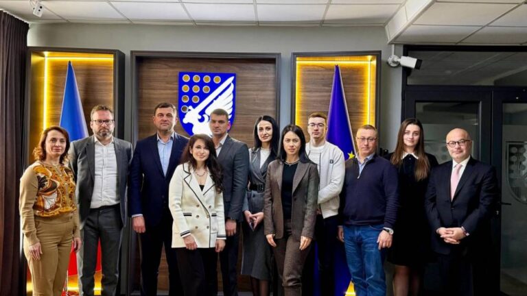 Aaoxai5ims9udfnn6hhp