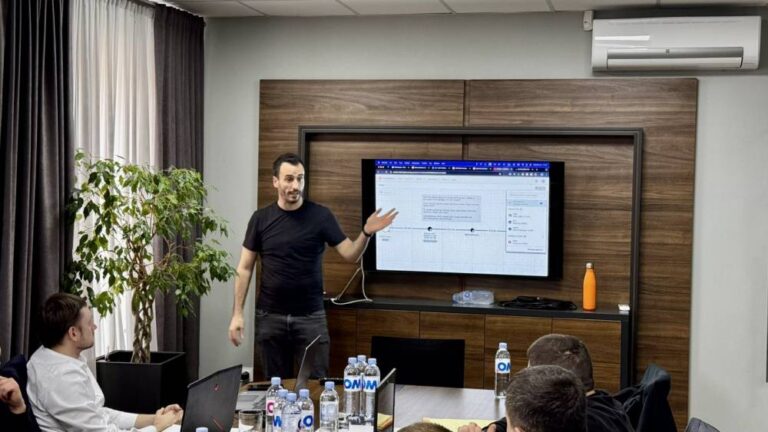 Jwkwlelqdjozvbu5dka2